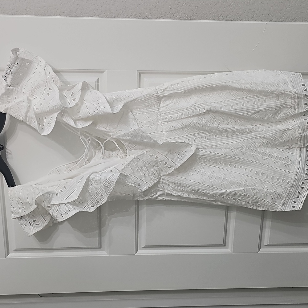 Choosy White Lace-Detailed Romper NWT Size XS - Picture 5 of 6